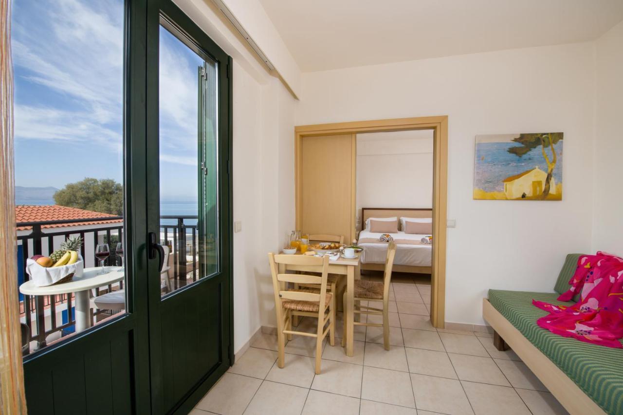 Margarita Beach Hotel Агия-Марина Экстерьер фото